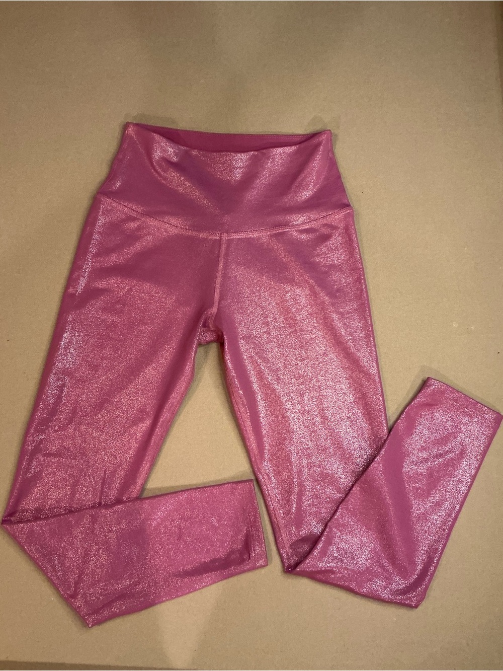 Beyond Yoga Alloy High Waisted Midi Leggings - Brazen Blush Shimmer - Medium